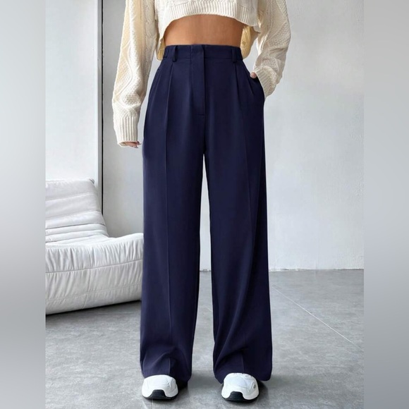 Chic Women's Navy Wide-Leg Trousers - Picture 1 of 2